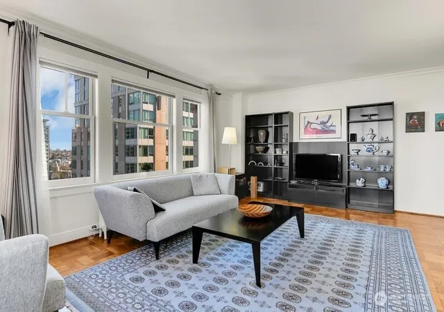 Photo 4 of Condo for sale at 1017 Minor Ave #1303, Seattle, WA 98104 | MLS# NWM2480711 | Listing updated on 2026-09-17