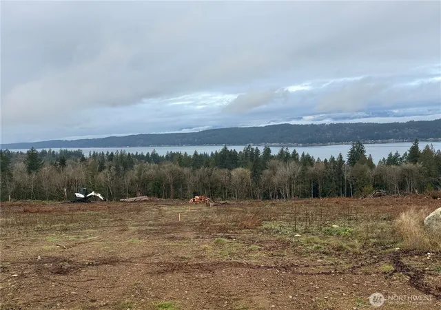 Photo 1 of Land for sale at 7 Trak Rimstone Loop, Belfair, WA 98528 | MLS# NWM2480732 | Listing updated on 2026-09-17