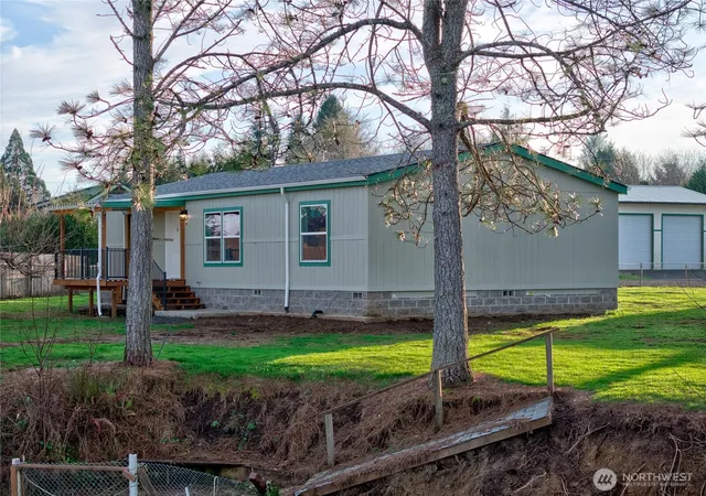 Photo 1 of Manufactured home for sale at 1331 Dolan St, Raymond, WA 98577 | MLS# NWM2480864 | Listing updated on 2026-09-17