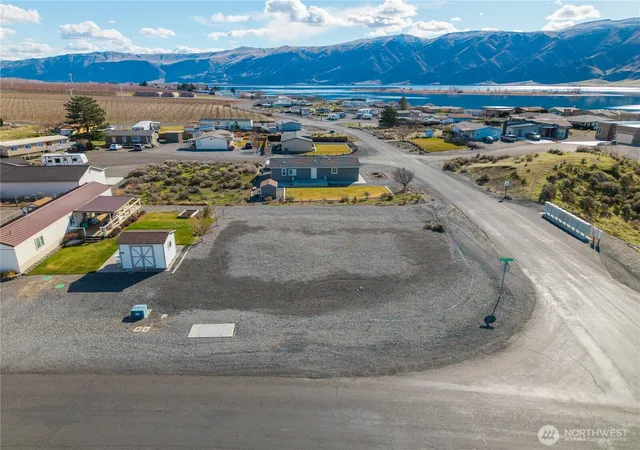 Land for sale at 602 Edgewater Way SW, Mattawa, WA 99349 | MLS# NWM2480875