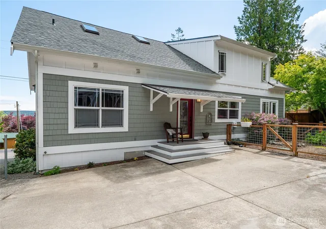 Photo 3 of Single family home for sale at 3530 W Sequim Bay Rd, Sequim, WA 98382 | MLS# NWM2480897 | Listing updated on 2026-09-17