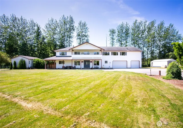 Photo 4 of Single family home for sale at 2176 Burk Rd, Blaine, WA 98230 | MLS# NWM2481027 | Listing updated on 2026-09-17