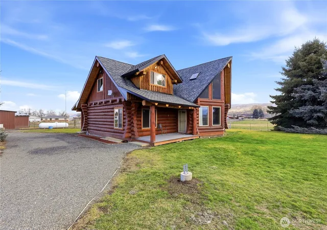 Photo 1 of Single family home for sale at 14254 Rutherford Rd, Yakima, WA 98903 | MLS# NWM2481078 | Listing updated on 2026-09-17