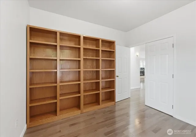 Photo 4 of Condo for sale at 3012 N Narrows Dr #1, Tacoma, WA 98407 | MLS# NWM2481438 | Listing updated on 2026-10-01