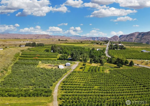Photo 2 of Single family home for sale at 223 Old Riverside Hwy, Omak, WA 98841 | MLS# NWM2481567 | Listing updated on 2026-09-17