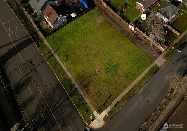 Photo 4 of Land for sale at 1002 W Poplar St, Walla Walla, WA 99362 | MLS# NWM2481648 | Listing updated on 2026-09-17
