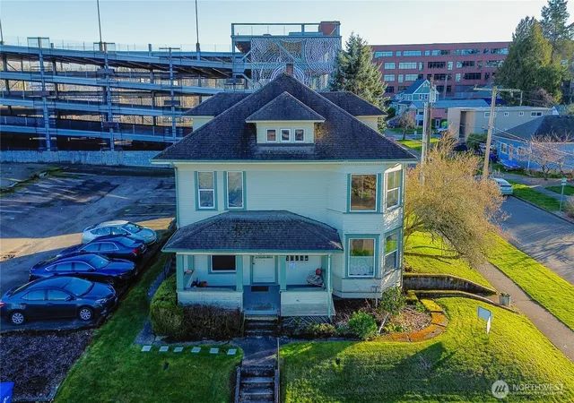 Photo 1 of Multi family home for sale at 906 908 Adams St Se, Olympia, WA 98501 | MLS# NWM2481889 | Listing updated on 2026-09-17