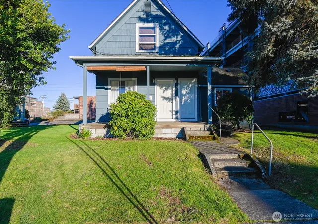Photo 2 of Multi family home for sale at 906 908 Adams St Se, Olympia, WA 98501 | MLS# NWM2481889 | Listing updated on 2026-09-17