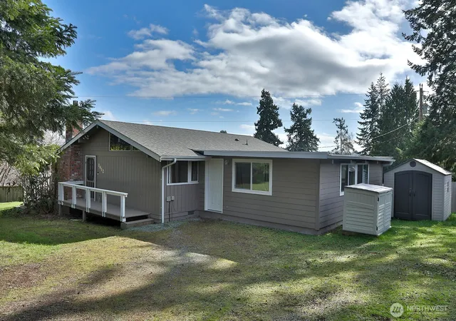 Photo 3 of Single family home for sale at 1412 Commodore Pl, Freeland, WA 98249 | MLS# NWM2481922 | Listing updated on 2026-09-17