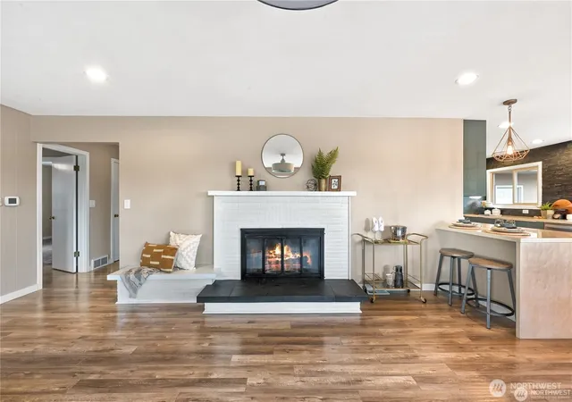 Photo 3 of House for sale at 151 Bay Lyn Dr, Lynden, WA 98264 | MLS# NWM2482188 | Listing updated on 2026-09-17