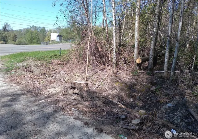 Photo 3 of Land for sale at 10043 SE Carr Rd, Renton, WA 98055 | MLS# NWM2482243 | Listing updated on 2026-09-17