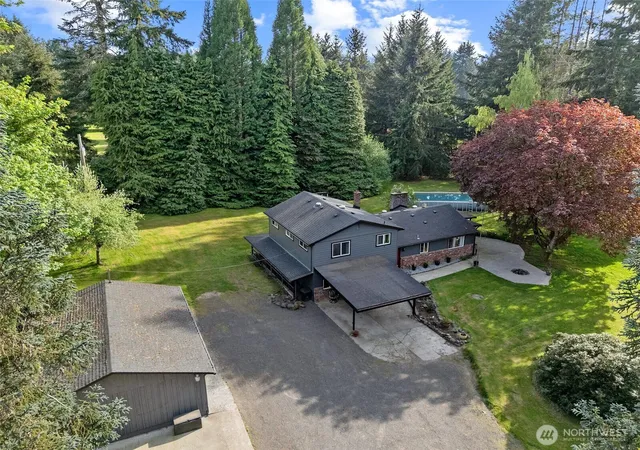 Photo 2 of Single family home for sale at 410 Studebaker Spur 2, Castle Rock, WA 98611 | MLS# NWM2482920 | Listing updated on 2026-09-27