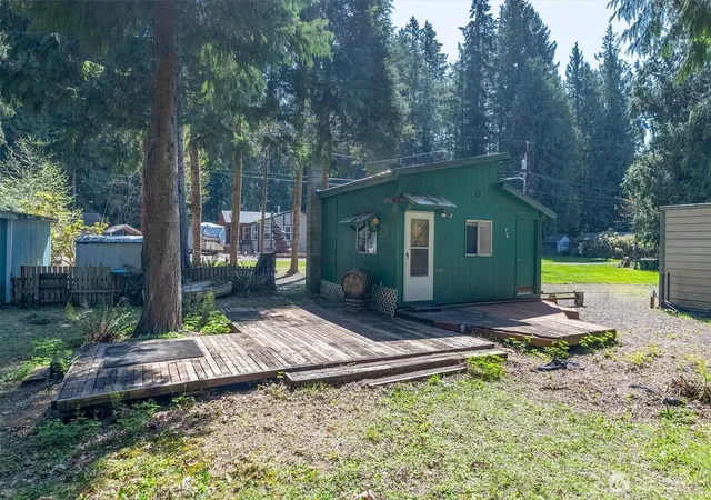 Photo 2 of Single family home for sale at 304 Winston Crk Rd B10l2, Mossyrock, WA 98564 | MLS# NWM2483030 | Listing updated on 2026-09-17