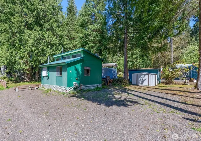 Photo 3 of Single family home for sale at 304 Winston Crk Rd B10l2, Mossyrock, WA 98564 | MLS# NWM2483030 | Listing updated on 2026-09-17