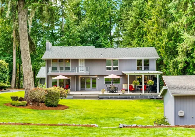 Photo 2 of Single family home for sale at 407 Point Fosdick Dr Nw, Gig Harbor, WA 98335 | MLS# NWM2483164 | Listing updated on 2026-09-29
