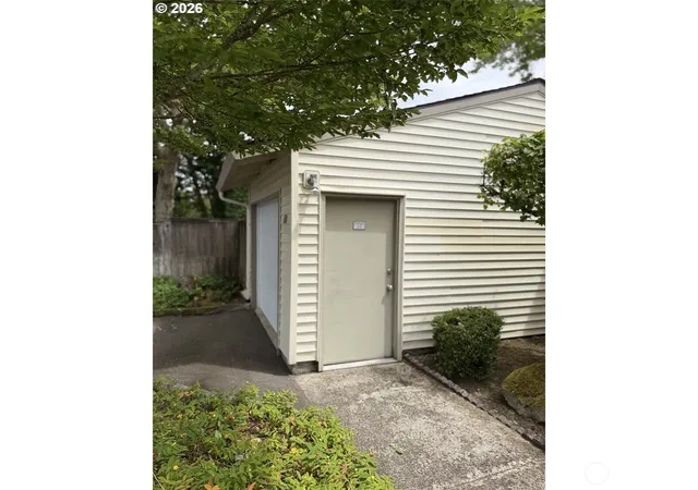 Photo 3 of Condo for sale at 516 Se 157th Avenue #31, Vancouver, WA 98684 | MLS# NWM2483260 | Listing updated on 2026-10-02