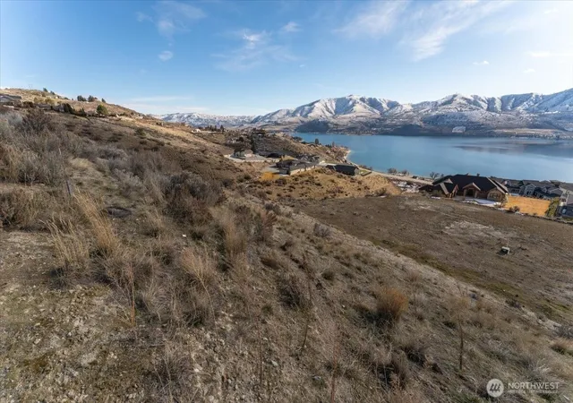 Photo 4 of Land for sale at 270 Crystal View Dr, Chelan, WA 98816 | MLS# NWM2483283 | Listing updated on 2026-09-17