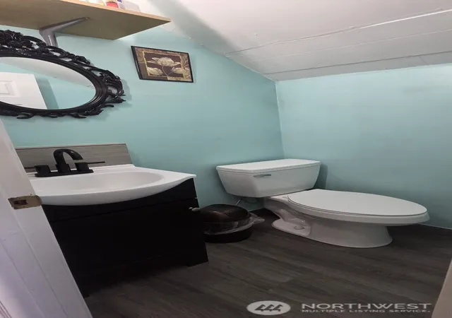 Photo 3 of Single family home for sale at 245 E Cedar St, Othello, WA 99344 | MLS# NWM2483436 | Listing updated on 2026-09-17