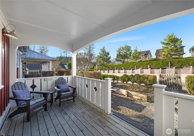 Photo 3 of Single family home for sale at 73 Sellwood Ln, Pacific Beach, WA 98571 | MLS# NWM2483472 | Listing updated on 2026-09-23
