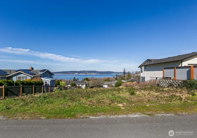 Photo 1 of Land for sale at 0 Gladstone Dr, Camano Island, WA 98282 | MLS# NWM2483580 | Listing updated on 2026-09-17