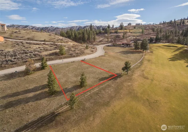 Photo 2 of Land for sale at 320 Paintbrush Rd, Chelan, WA 98816 | MLS# NWM2483759 | Listing updated on 2026-09-17