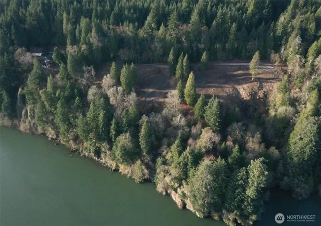 Photo 3 of Land for sale at 26 Edge Water Dr, Cathlamet, WA 98612 | MLS# NWM2483925 | Listing updated on 2026-09-17