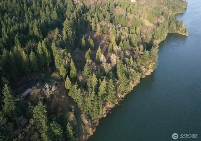 Photo 3 of Land for sale at 26 Edge Water Dr, Cathlamet, WA 98612 | MLS# NWM2483925 | Listing updated on 2026-09-17