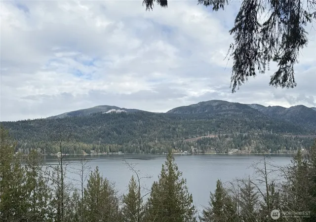 Photo 1 of Land for sale at 11 Autumn Vista Pl, Bellingham, WA 98229 | MLS# NWM2483957 | Listing updated on 2026-09-17