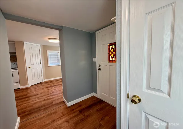 Photo 2 of Manufactured home for sale at 18501 52nd Avenue #6, Lynnwood, WA 98037 | MLS# NWM2484086 | Listing updated on 2026-09-17