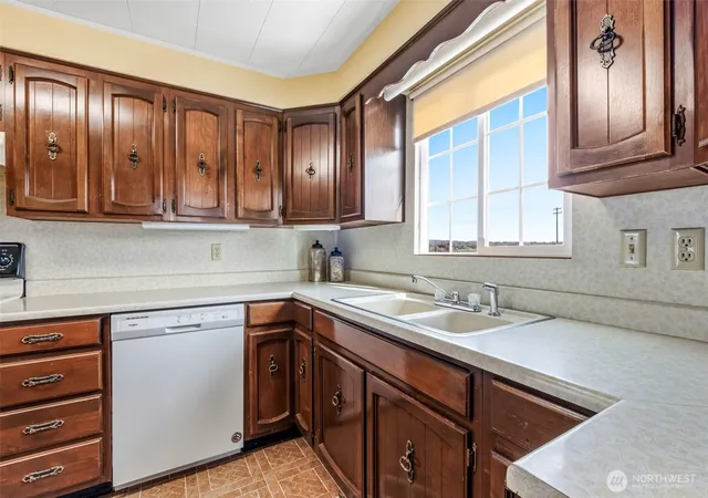 Photo 4 of Manufactured home for sale at 19773 West Hwy 28, Quincy, WA 98848 | MLS# NWM2484139 | Listing updated on 2026-09-17