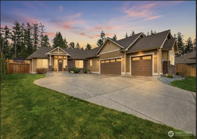 Photo 1 of Single family home for sale at 167 Mountain Crst Ln, Eatonville, WA 98328 | MLS# NWM2484369 | Listing updated on 2026-09-17