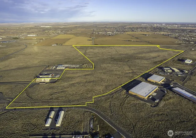 Photo 1 of Land for sale at 0 Nna I Rd Ne, Moses Lake, WA 98837 | MLS# NWM2484402 | Listing updated on 2026-09-17