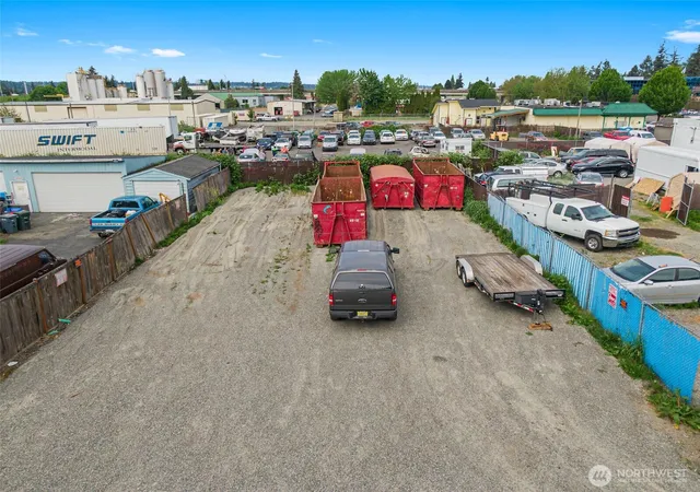 Land for sale at 118 12th Street SE, Puyallup, WA 98372 | MLS# NWM2484928