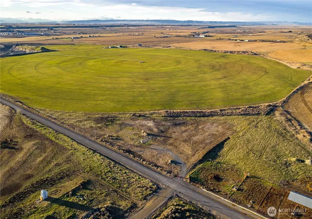 Photo 3 of Land for sale at 2 Xxx Mae Valley Rd NE, Moses Lake, WA 98837 | MLS# NWM2485038 | Listing updated on 2026-09-17