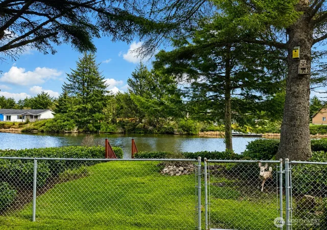 Photo 3 of Single family home for sale at 522 Point Brown Ave Se, Ocean Shores, WA 98569 | MLS# NWM2485472 | Listing updated on 2026-09-17