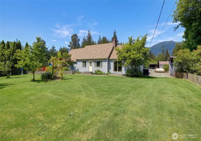 Photo 3 of Single family home for sale at 39729 State Route 530 Ne, Arlington, WA 98223 | MLS# NWM2485563 | Listing updated on 2026-09-17