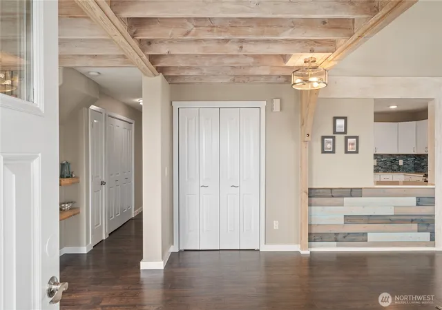 Photo 4 of Single family home for sale at 1459 E Ocean Shrs Blvd SW, Ocean Shores, WA 98569 | MLS# NWM2485710 | Listing updated on 2026-09-22