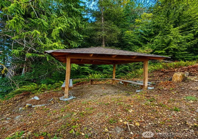 Photo 4 of Single family home for sale at 7418 NW Ioka Dr, Silverdale, WA 98383 | MLS# NWM2485746 | Listing updated on 2026-09-17