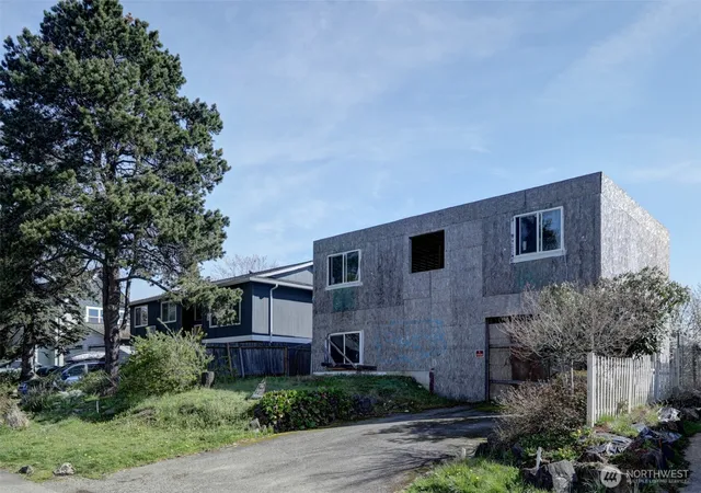 Photo 2 of Land for sale at 4916 30th Avenue S, Seattle, WA 98108 | MLS# NWM2485818 | Listing updated on 2026-09-17