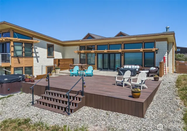 Photo 2 of Single family home for sale at 1603 Sea Grass Ln, Westport, WA 98595 | MLS# NWM2485909 | Listing updated on 2026-09-17