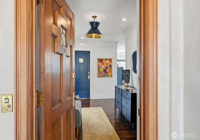 Photo 3 of Condo for sale at 405 Prospect St #300, Seattle, WA 98109 | MLS# NWM2485970 | Listing updated on 2026-09-17