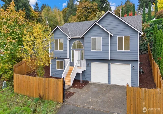 Photo 2 of Single family home for sale at 422 E Titus, Kent, WA 98030 | MLS# NWM2486081 | Listing updated on 2026-09-17