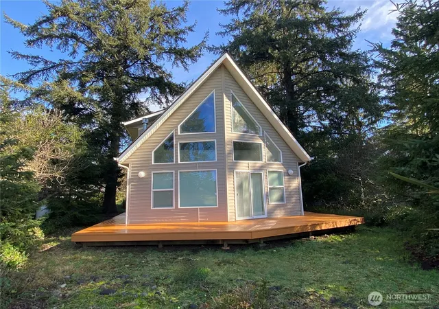 Photo 1 of Contingent at 169 Octopus Ave Ne, Ocean Shores, WA 98569 | MLS# NWM2486084 | Listing updated on 2026-09-17