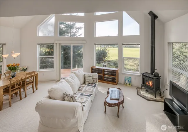 Photo 2 of Contingent at 169 Octopus Ave Ne, Ocean Shores, WA 98569 | MLS# NWM2486084 | Listing updated on 2026-09-17