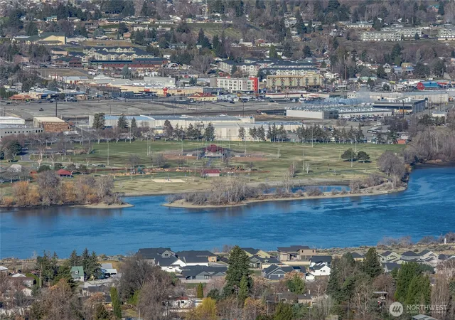 Photo 3 of Land for sale at 621 Upper Daniels Dr, East Wenatchee, WA 98802 | MLS# NWM2486210 | Listing updated on 2026-09-17