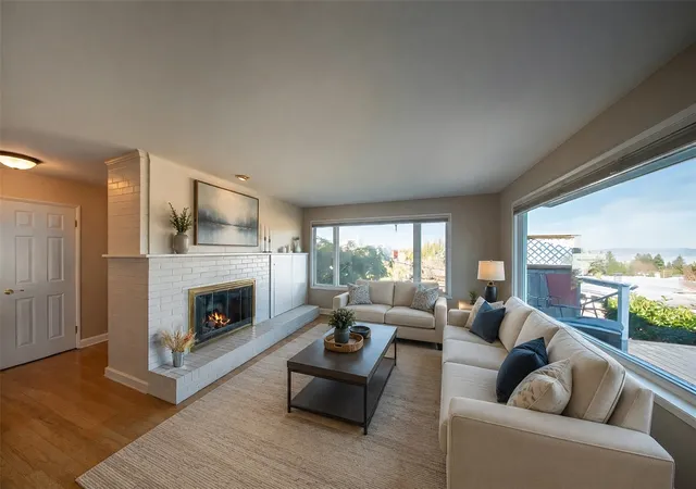 Photo 4 of Single family home for sale at 6404 N Five Views Rd, Tacoma, WA 98407 | MLS# NWM2486254 | Listing updated on 2026-09-17