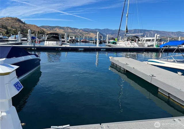Photo 3 of House for sale at 1350 W Woodin Ave #C18, Chelan, WA 98816 | MLS# NWM2486388 | Listing updated on 2026-09-17
