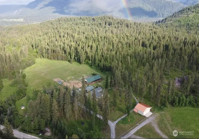 Photo 4 of House for sale at 3378 Northport Flt Crk Rd, Kettle Falls, WA 99141 | MLS# NWM2486468 | Listing updated on 2026-09-17