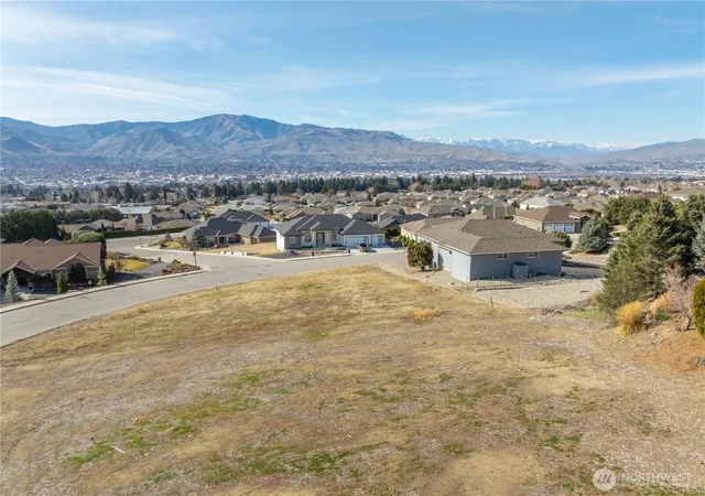 Photo 1 of Land for sale at 968 Briarwood Dr, East Wenatchee, WA 98802 | MLS# NWM2486476 | Listing updated on 2026-09-17
