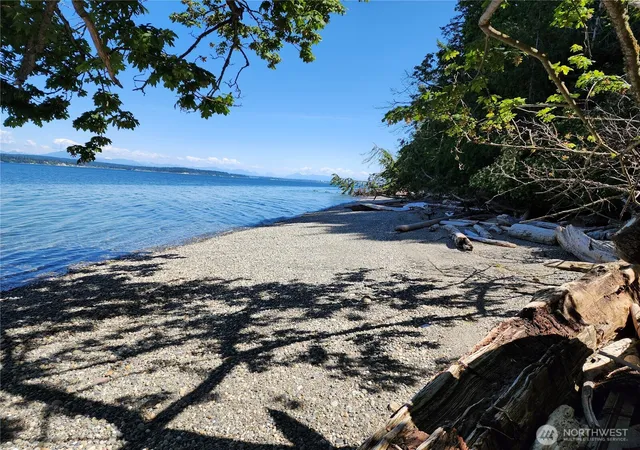 Photo 3 of Land for sale at 4076 Preserve Dr, Camano Island, WA 98282 | MLS# NWM2486536 | Listing updated on 2026-09-17